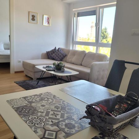 Apartmani Kastel Μπάνια Λούκα Εξωτερικό φωτογραφία