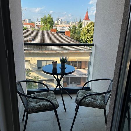 Apartmani Kastel Μπάνια Λούκα Εξωτερικό φωτογραφία