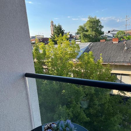 Apartmani Kastel Μπάνια Λούκα Εξωτερικό φωτογραφία