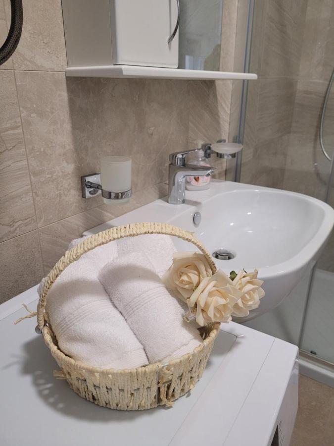 Apartmani Kastel Μπάνια Λούκα Εξωτερικό φωτογραφία