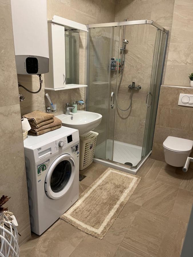 Apartmani Kastel Μπάνια Λούκα Εξωτερικό φωτογραφία